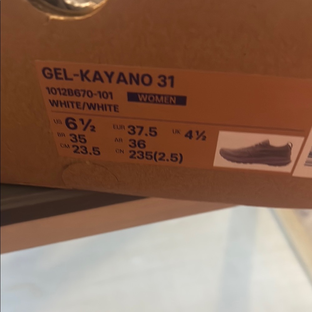 Asics Gel-Kayano 31 Women's Shoes - White and Cream